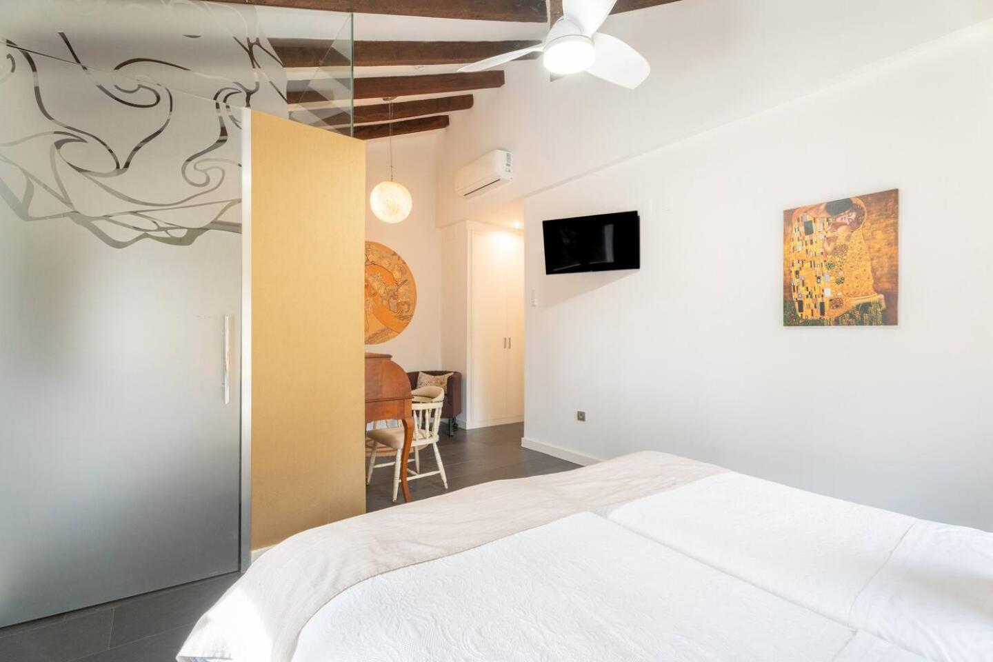 1893 Boutique Hotel