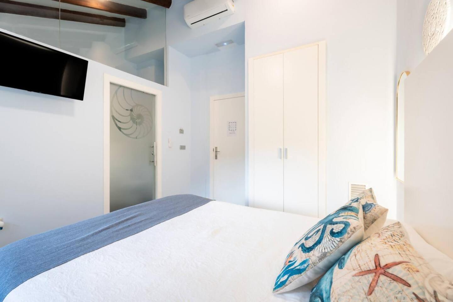 1893 Boutique Hotel 2*